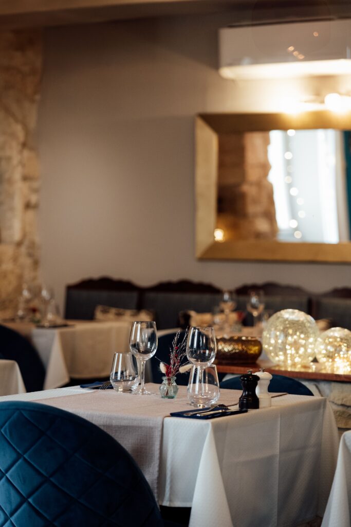 L'intérieur du Restaurant Le 26 à Avignon