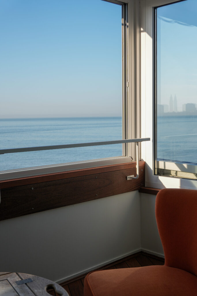 Une vue à La Petite Rade Hotel au Havre