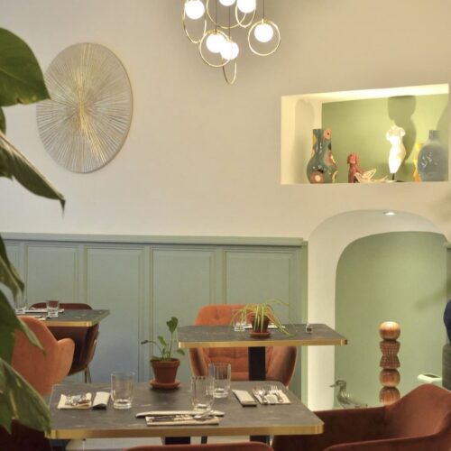 L'intérieur du restaurant italien Otello à Carpentras