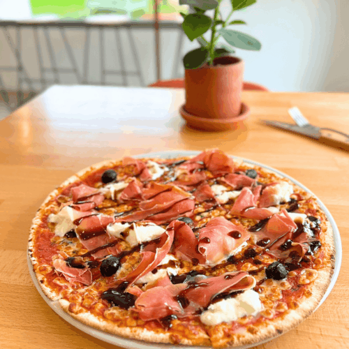 pizza jau ambon chez pizza labia à villefranque