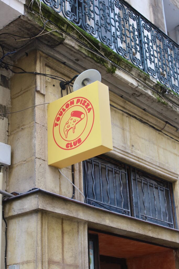 toulon pizza club