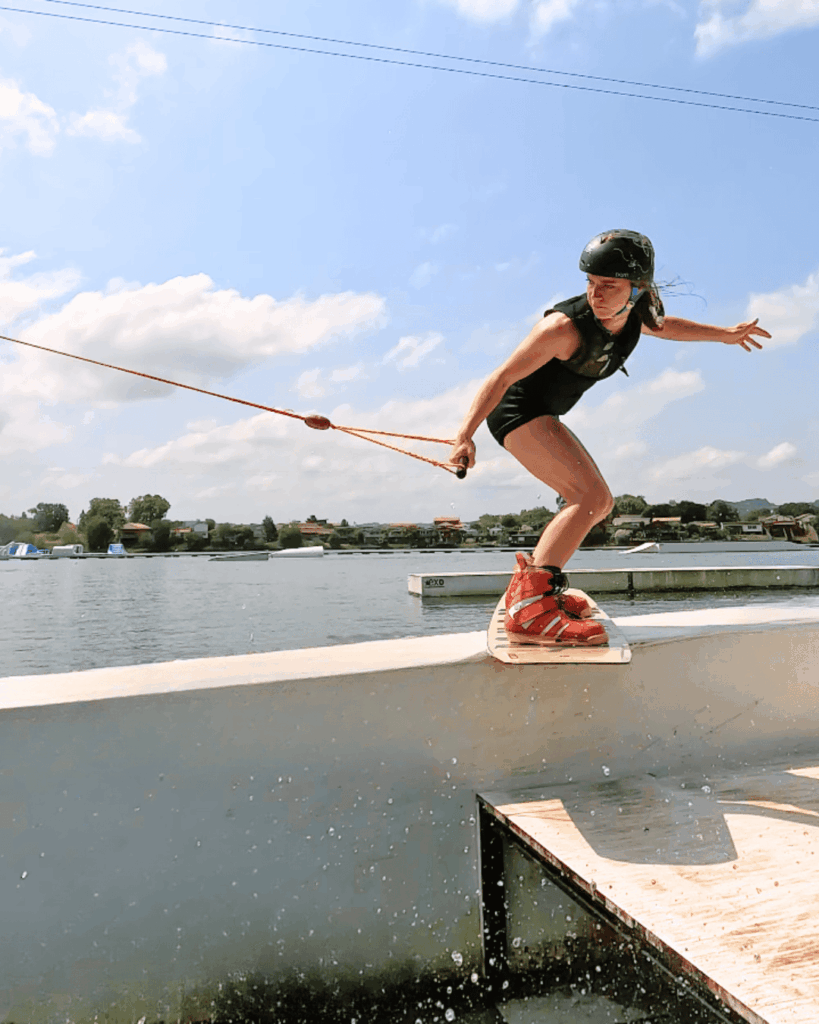 slide en wake board à euskadi wake park à sames