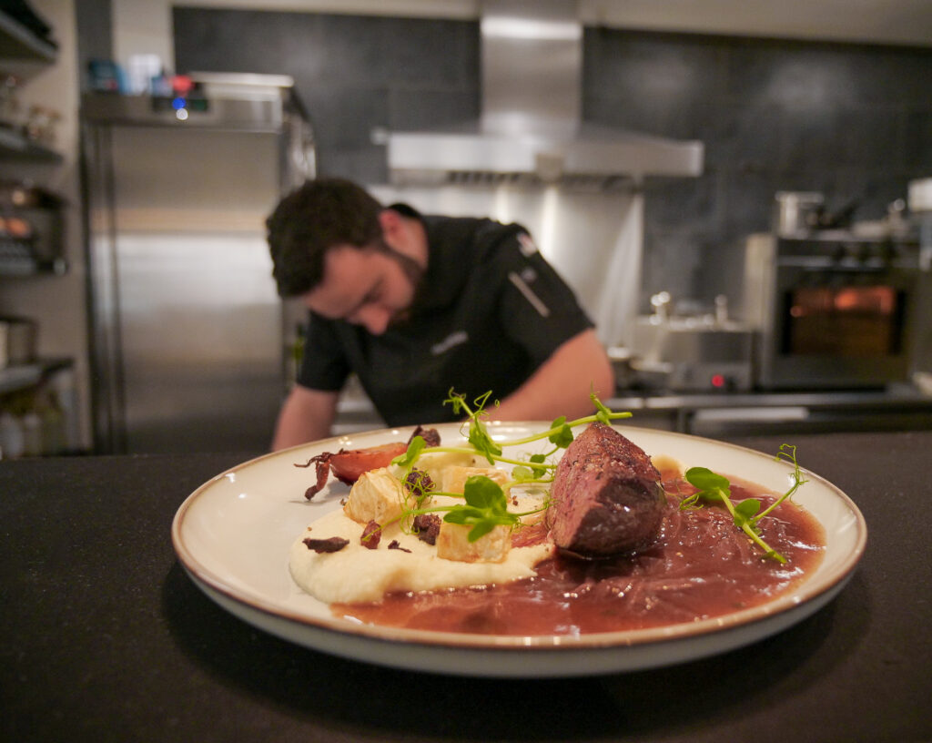 magret de canard purée de céleri et sauce échalote chez le p'tit Lu à Nancy