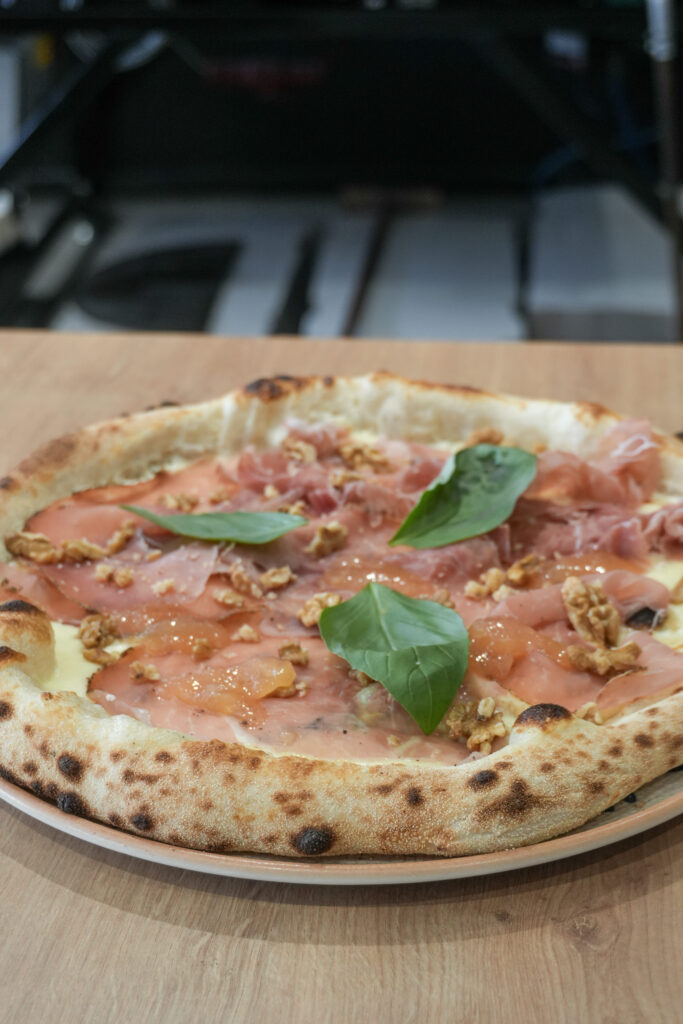Une pizza du restaurant Artipizz à Epouville