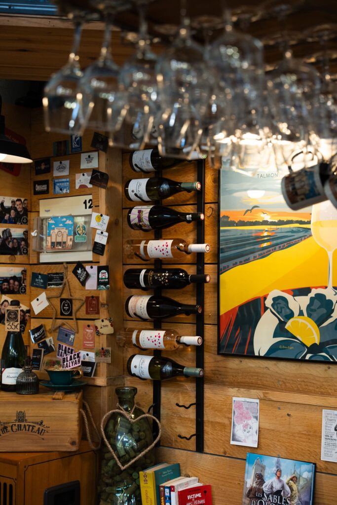 Bistrot des copains, cave à manger et à boire aux Sables d'Olonne