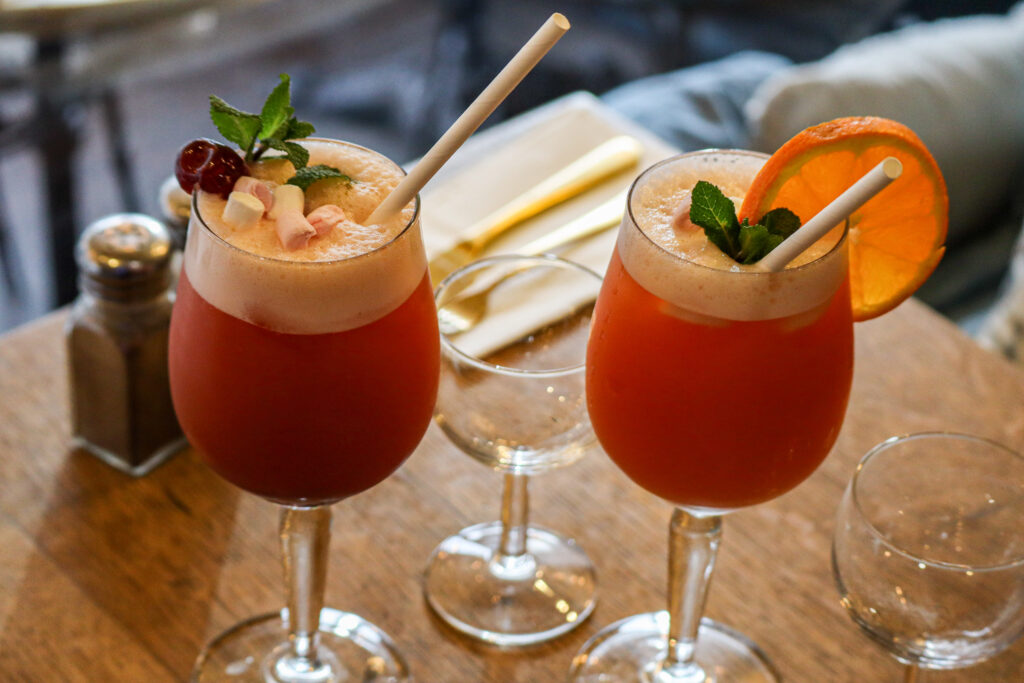 Les Demoiselles cocktails