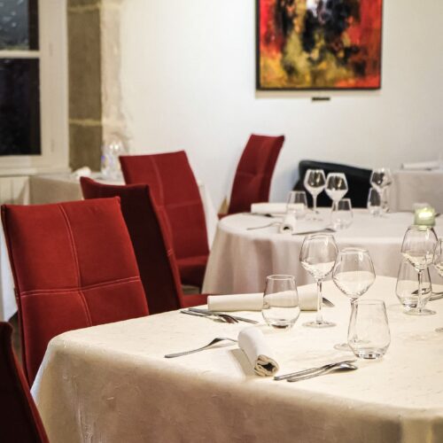 Salle du restaurant La Prévôté à Gray