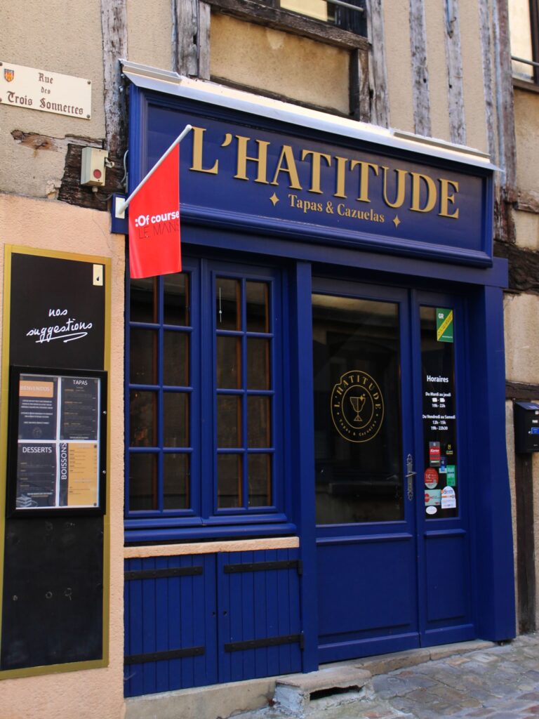Exterieur du Restaurant L'Hatitude, tapas à partager, cuisine aux influences d'Amérique latine
