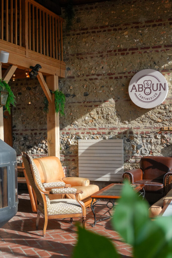 Des fauteuils de la Guinguette d'Aboun au parc de Rouelles