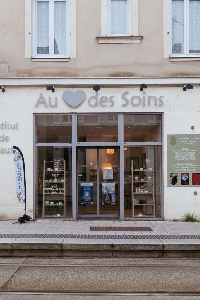 L'extérieur de l'institut Au Coeur des Soins à Angers