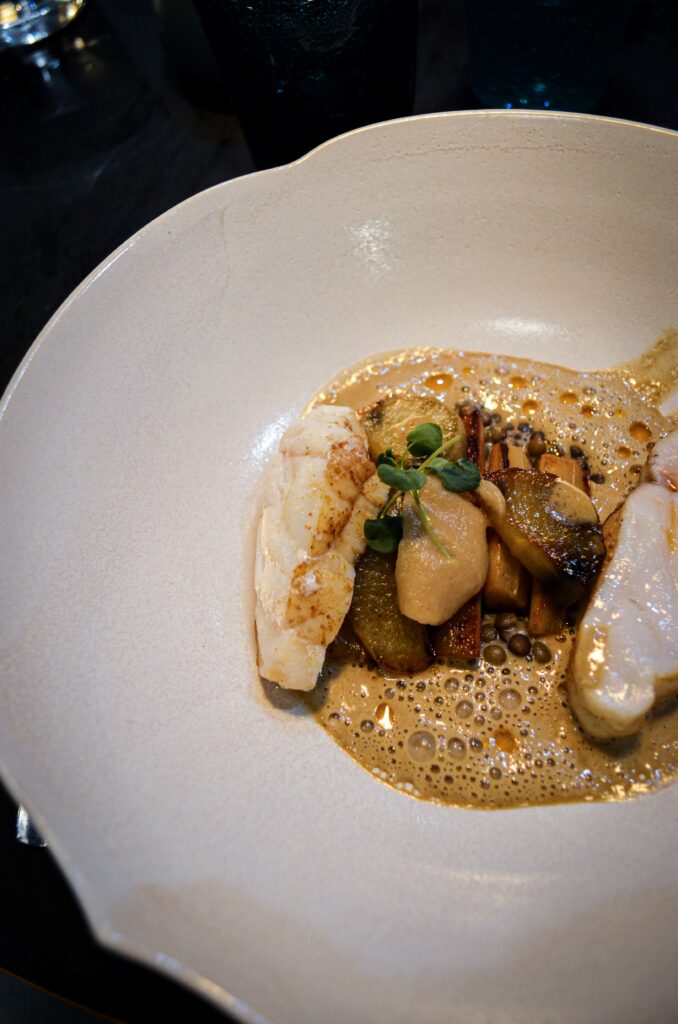Le plat retour de criée du restaurant Les Bartavelles à Tours