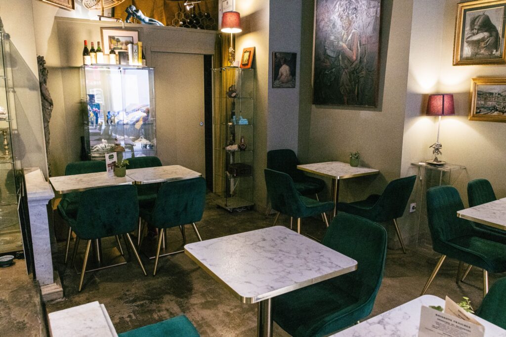 saint francois tables