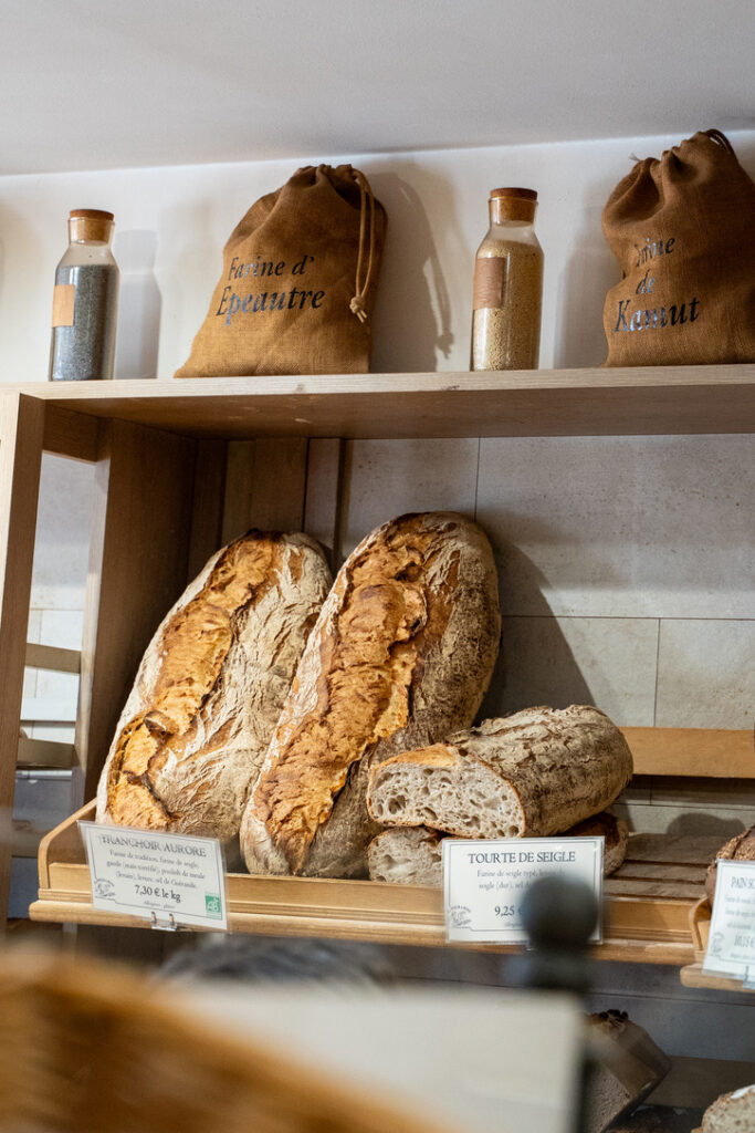 La boulangerie Le Four à Bois a été reprise par Julien & Mathilde