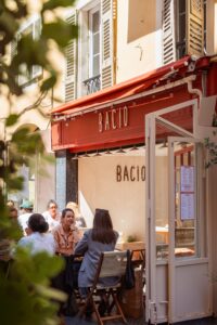 Bacio à Nice