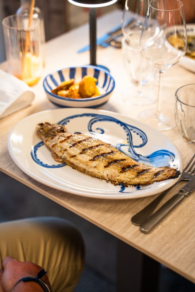 Viviers Rocheteau est un restaurant de poissons fruits de mer aux Sables d'Olonne