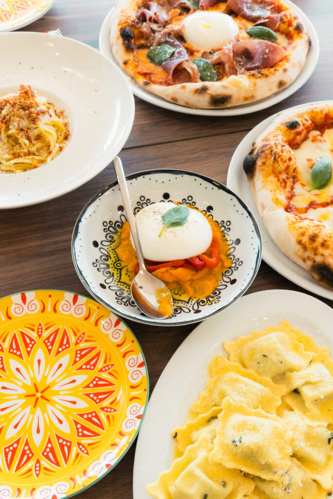 Une table garnie de Nonna à Gruissan