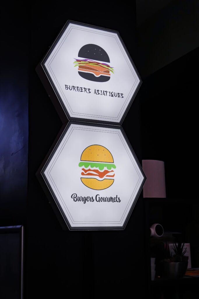 Une enseigne du restaurant Bibous Burgers au Havre