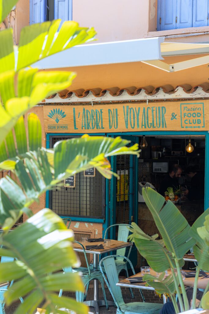 La devanture de l'Arbre du Voyageur à Collioure