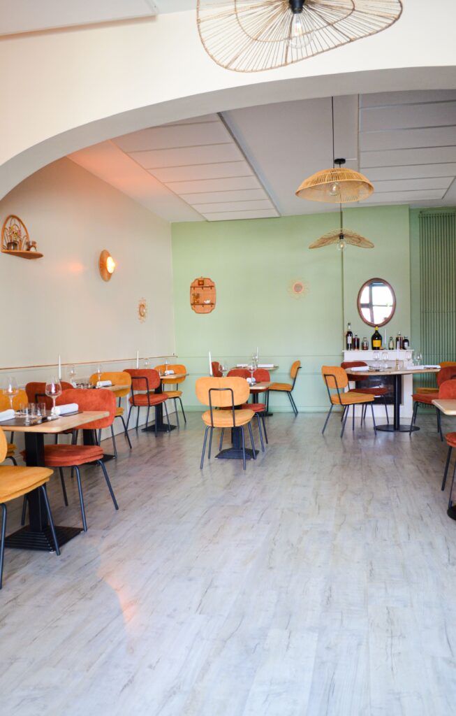 Décoration de la salle du restaurant Inèle à Saint Avertin
