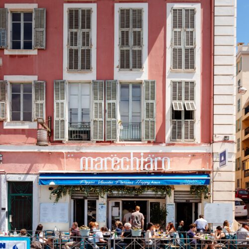 Vue sur le restaurant Marechiaro depuis le port