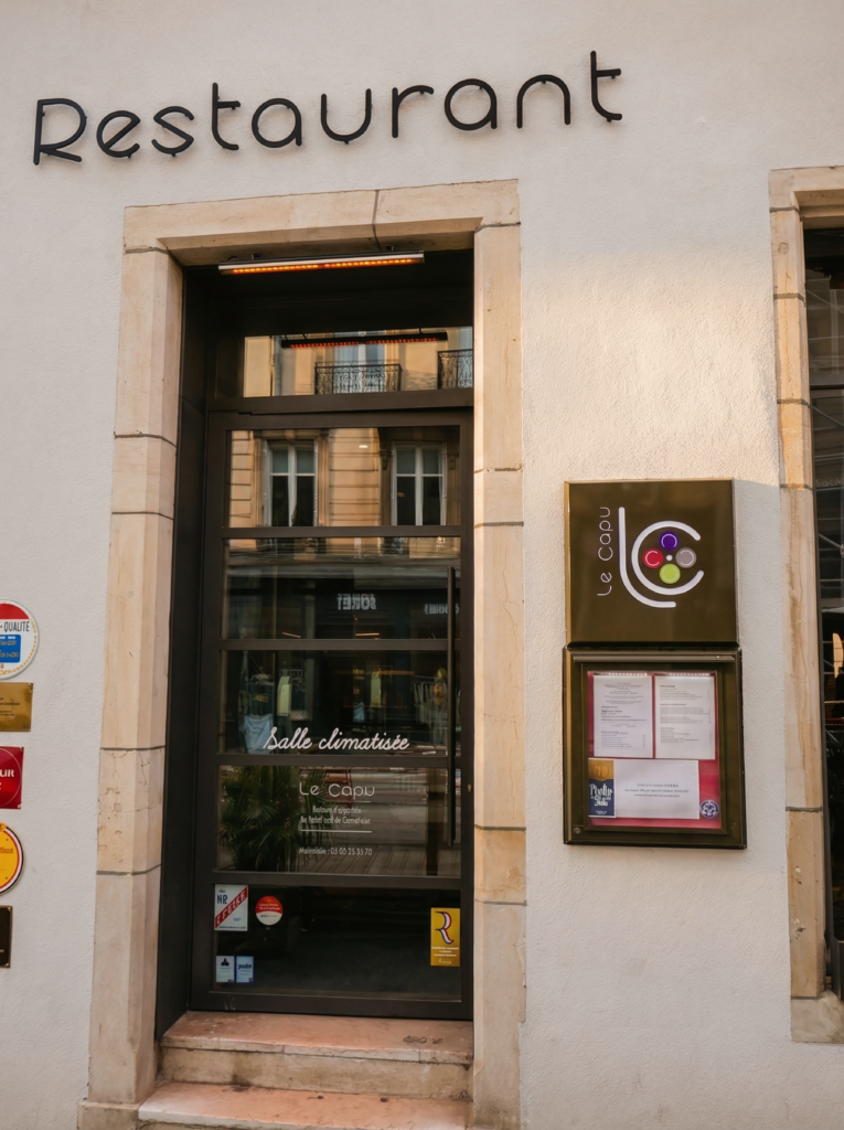 La devanture du Capu à Nancy