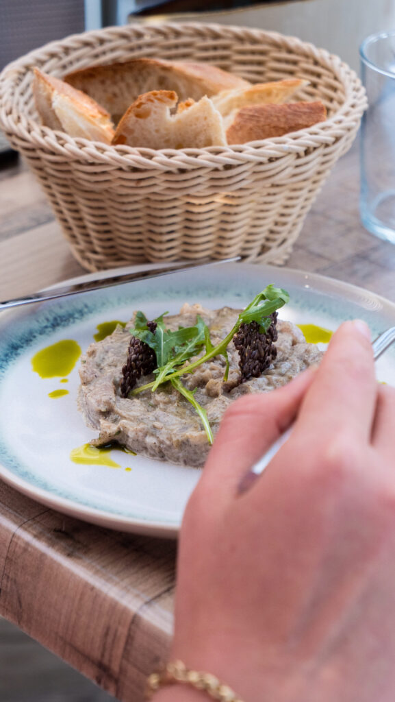 Tartare de thon façon thaï au menu du restaurant l'Escalumade à Gujan-Mestras