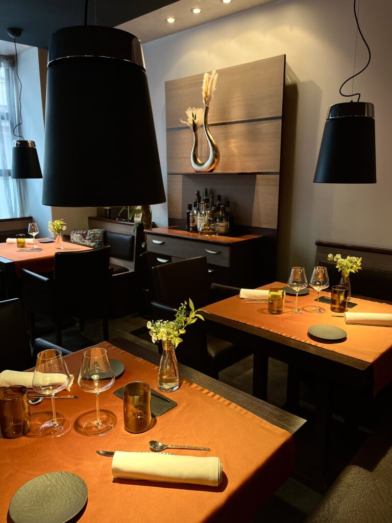Salle intérieur du restaurant Gavroche à Strasbourg