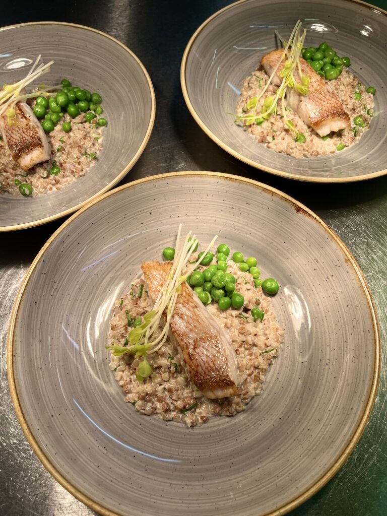 Plat poisson et risotto du restaurant Gavroche à Strasbourg