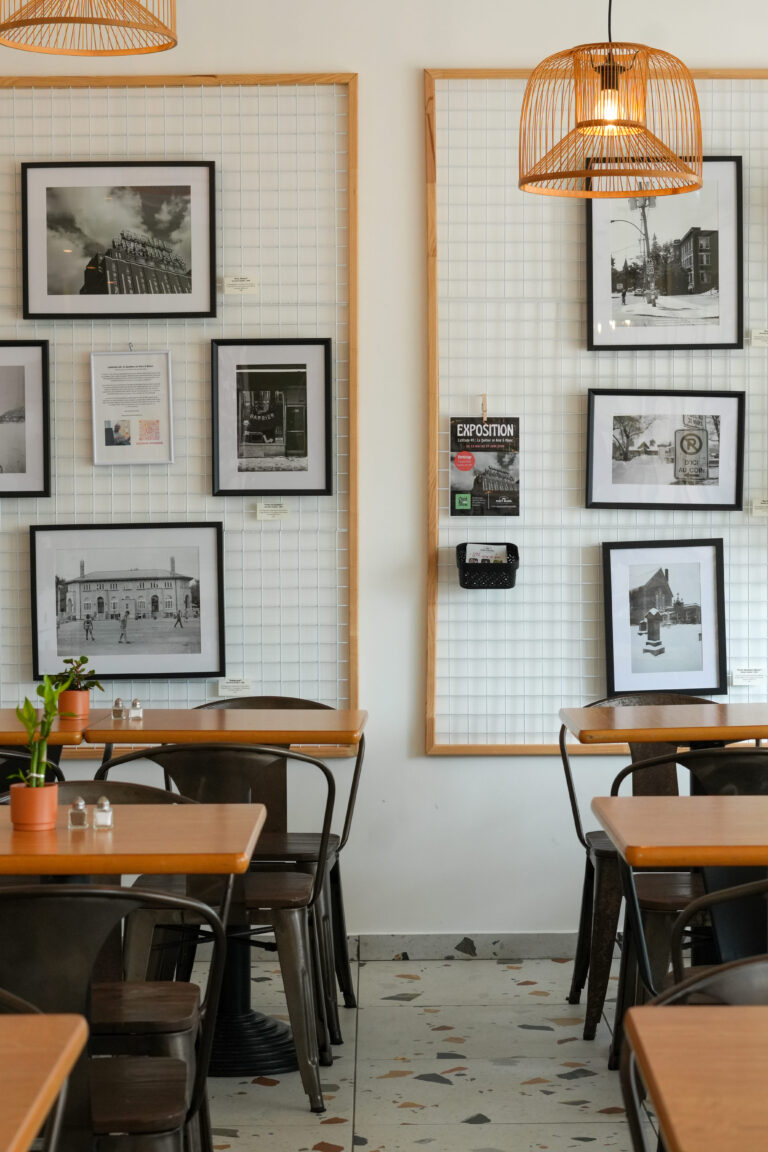 Des tables du restaurant Quai des délices au Havre