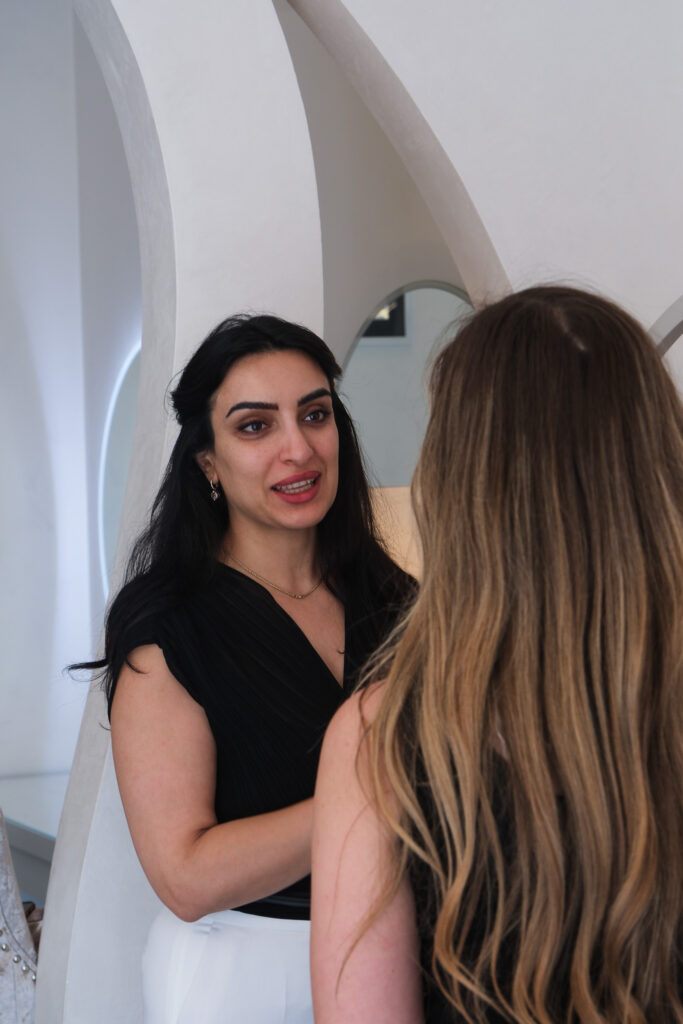 Suzanna est la pour vous conseiller des soins personnalisés