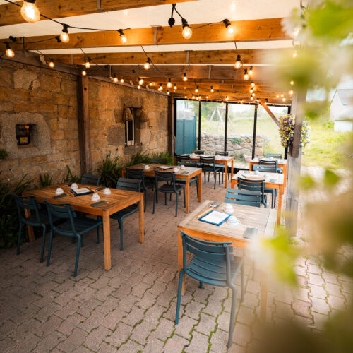 La terrasse du restaurant Ty Gwechall à Porspoder