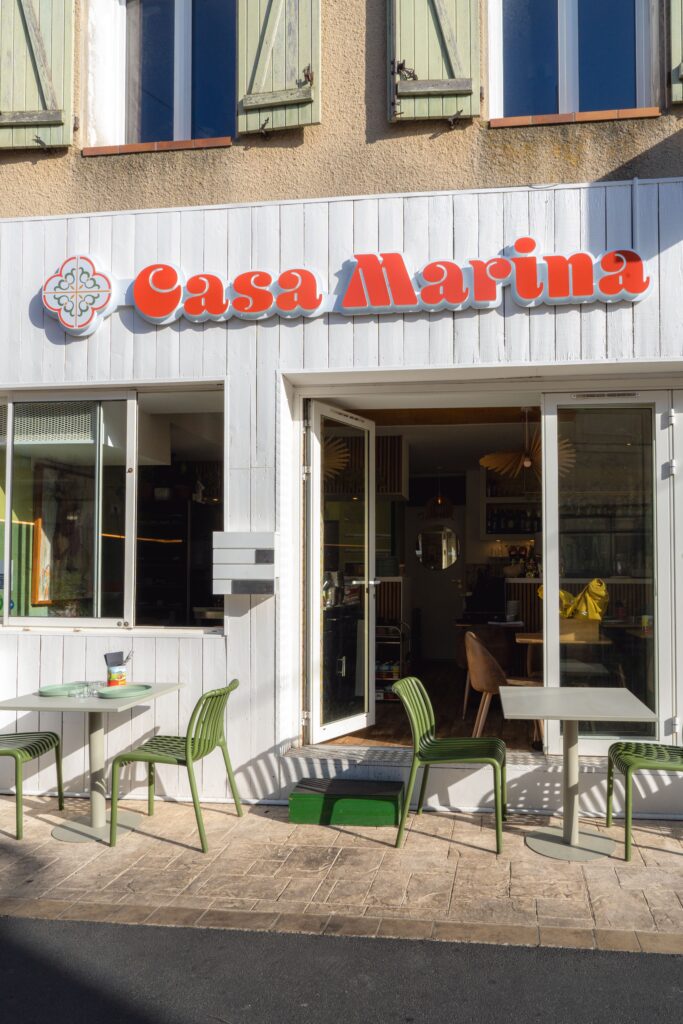La devanture de la Casa Marina à Gruissan
