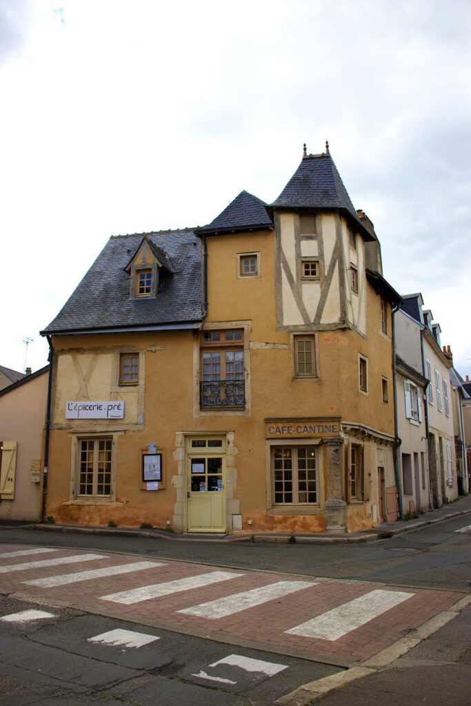 Exterieur restaurant L'Epicerie du Pré à Le Mans cuisine traditionnelle