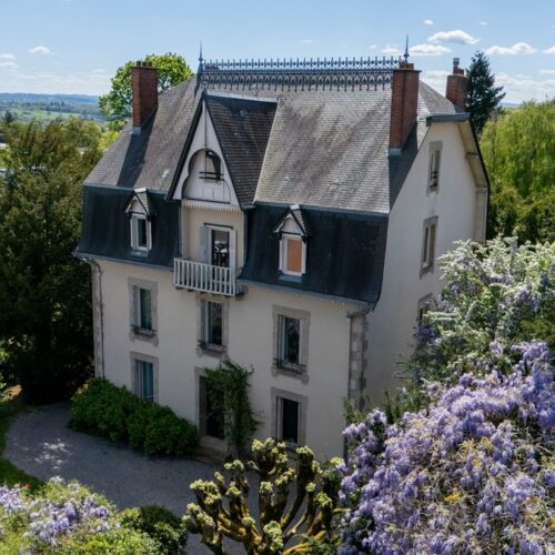 La Maison Durieux vue de l'extérieur, chambres d'hôtes luxueuses situées à moins de 10 minutes de Limoges
