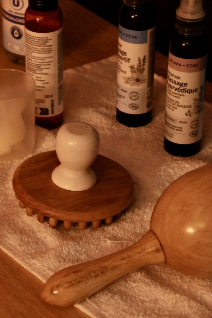 Huiles et outils de madérothérape utlisés à l'institut Beauty Body Massage à Gujan-Mestras