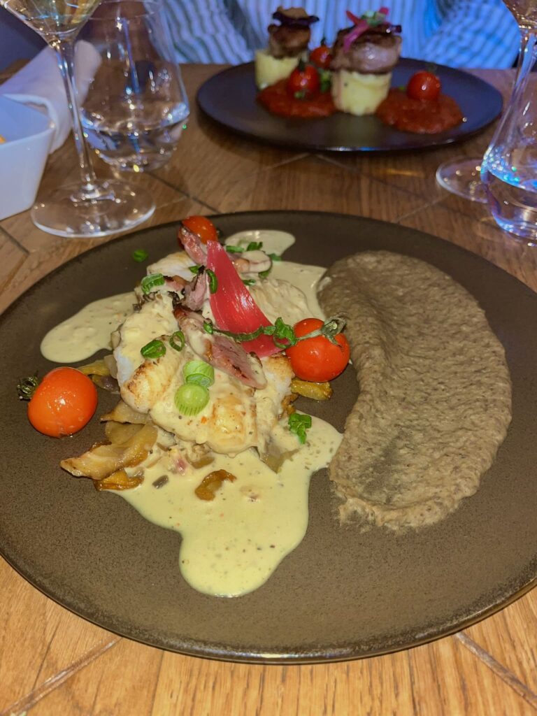 filet de loup et purée de lentilles restaurant perles de saveurs à strasbourg