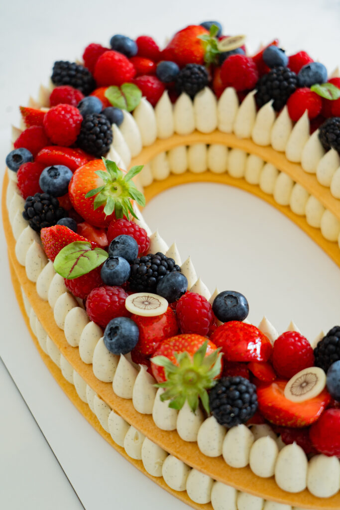 Number cake aux fruits réalisé par Précieux Délices sur Orléans