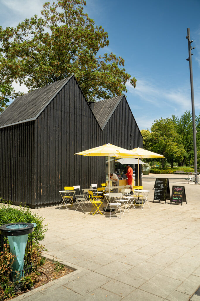 Magnifique terrasse de Lylie Violette sur les Promenades