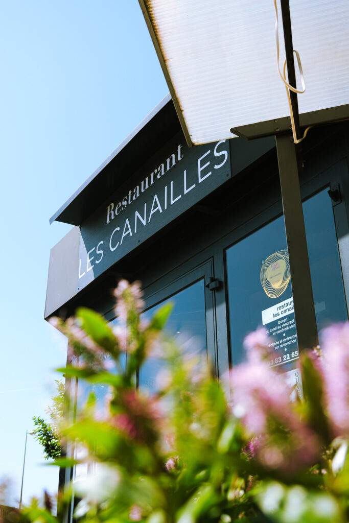 La devanture du restaurant Les Canailles à Ludres