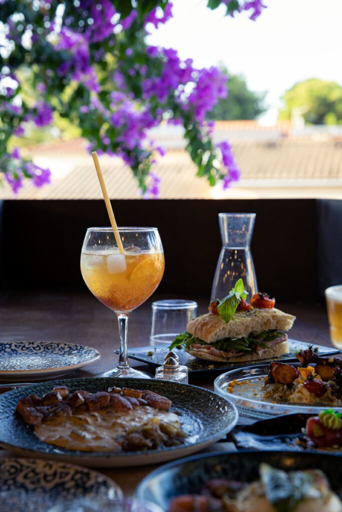 Cocktail du Comptoir Rocatin à Laroque-des-Albères