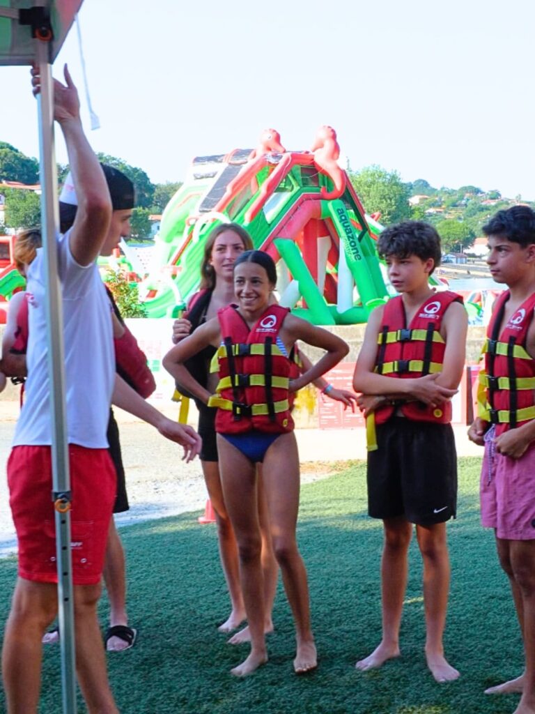briefing Aquazone saint pee sur nivelle
