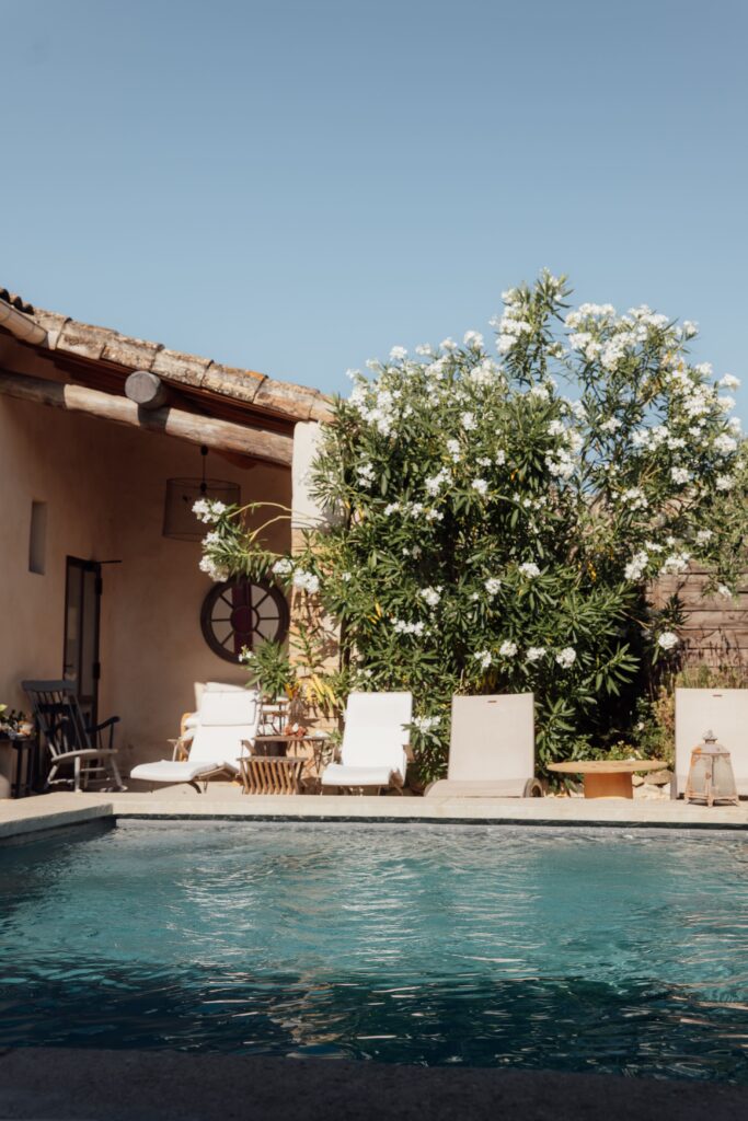 La piscine de L'Oréliane