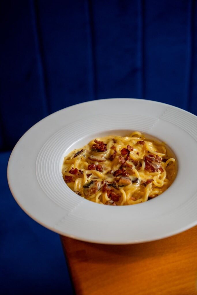 Les pâtes à la carbonnara du restaurant Mojo à Limoges, cuisine italienne