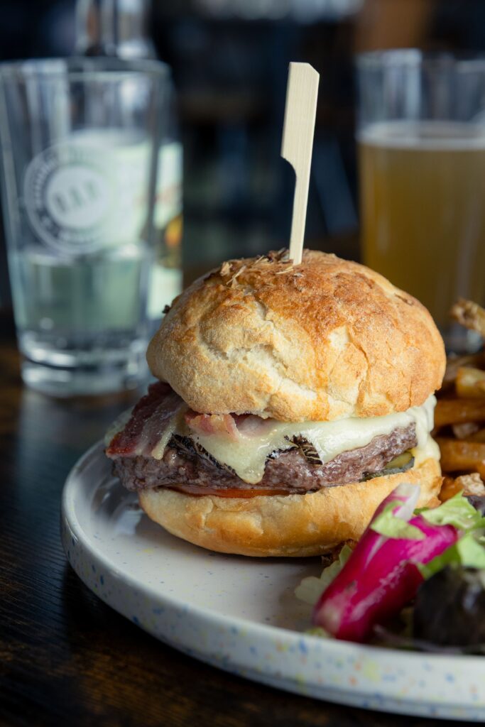 Burger maison du restaurant Xot à Rivesaltes
