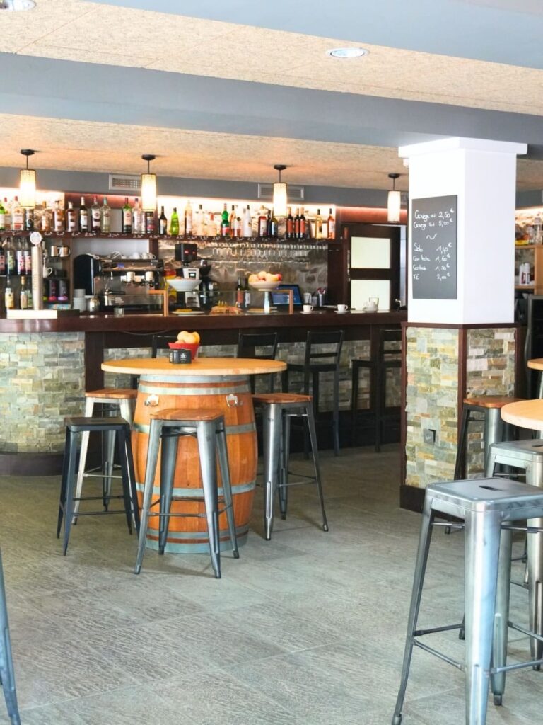 Interierur bodega azkena