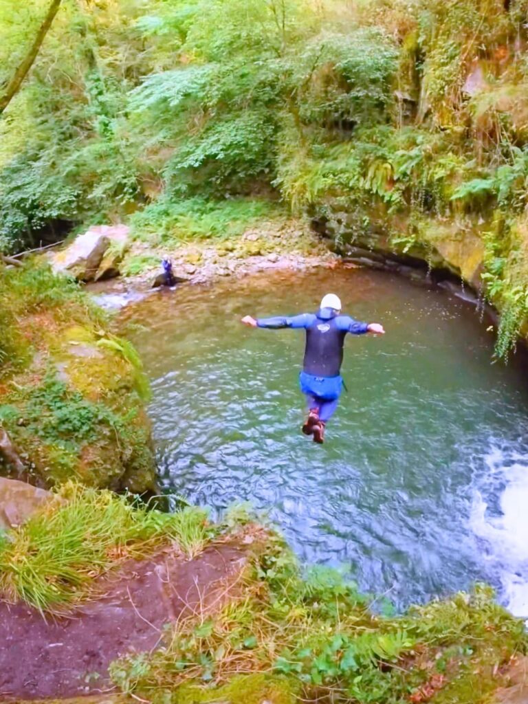 saut canyoning arteka