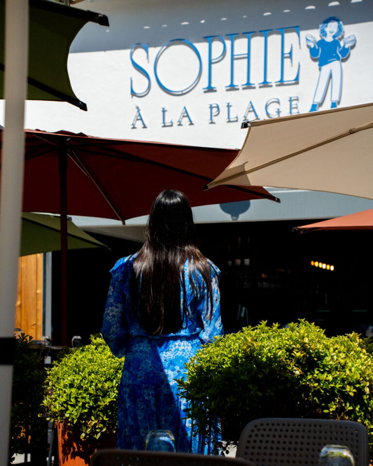 Sophie à la plage