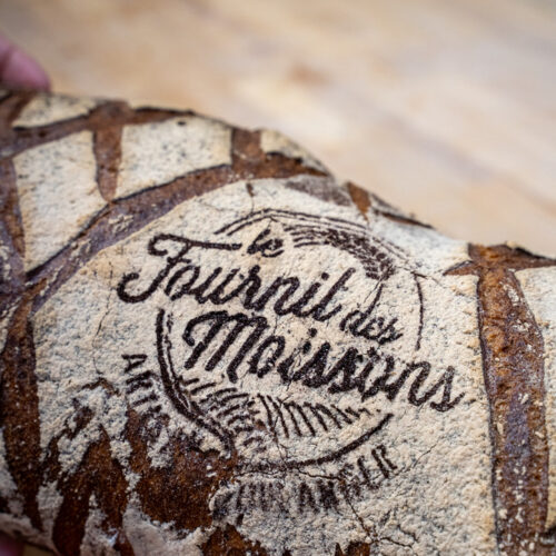 Le Fournil des Moissons fournit directement L'Auberge des Moissons en pain