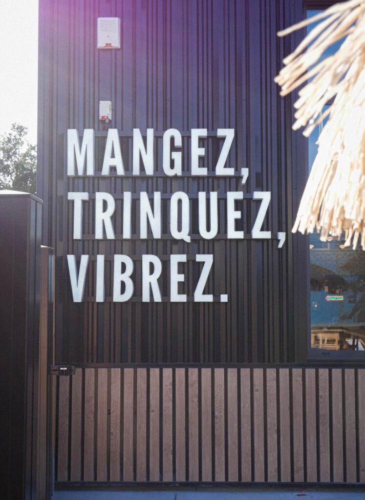 Les enjoués