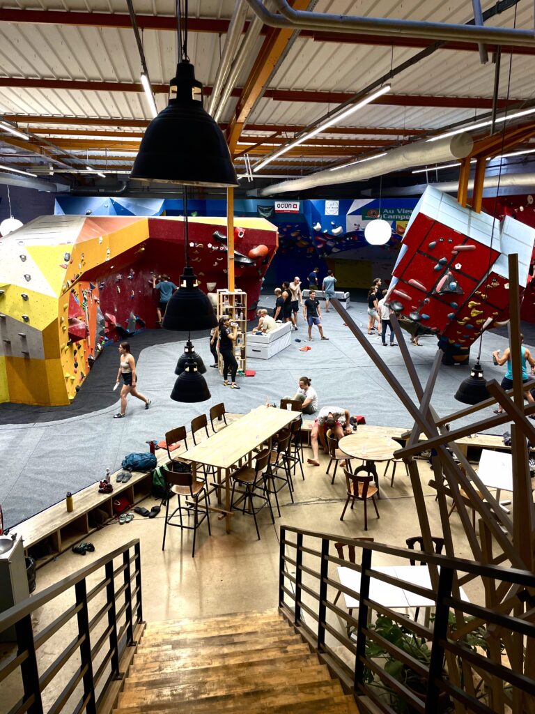 salle escalade de bloc block'out strasbourg